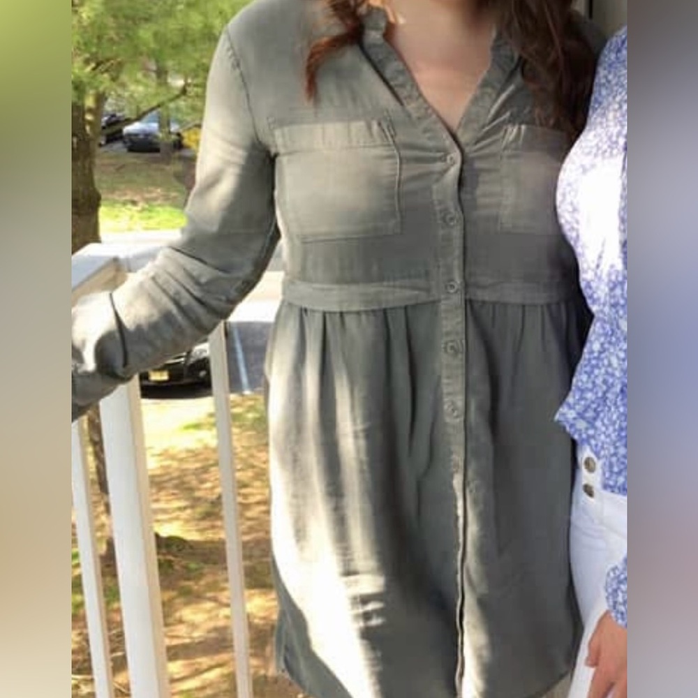 Anthropologie Cloth & Stone Light Gray/Green Tunic